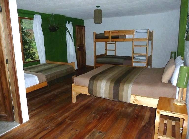 La Casa Verde Eco Guest House Baños Chambre photo